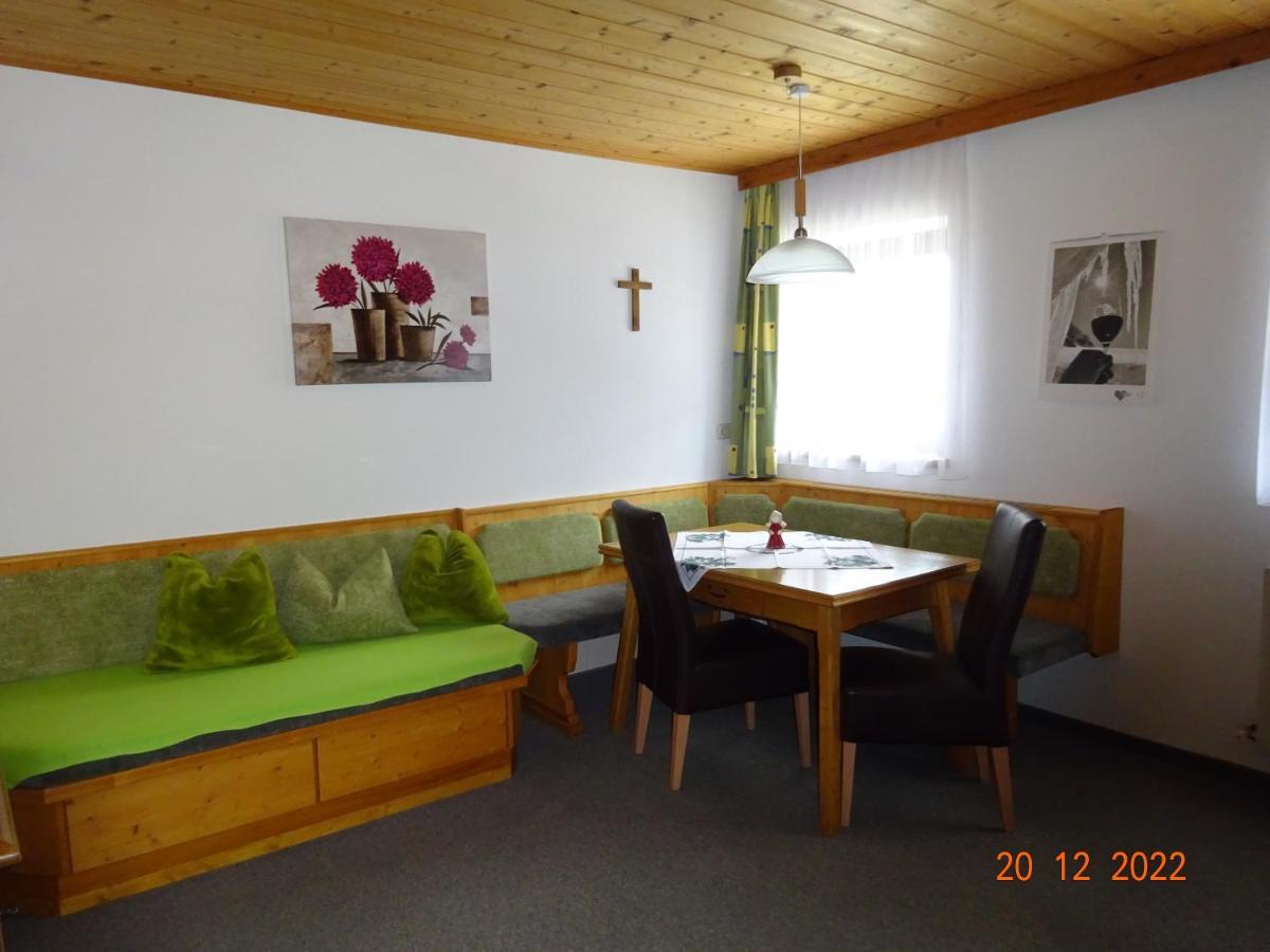 Appartamento Haus Anna Tux Esterno foto