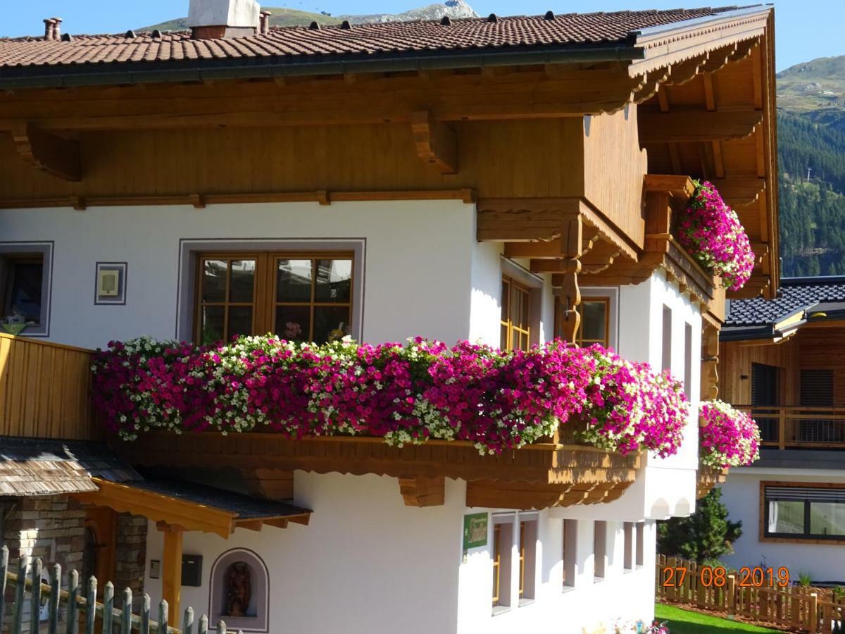 Appartamento Haus Anna Tux Esterno foto